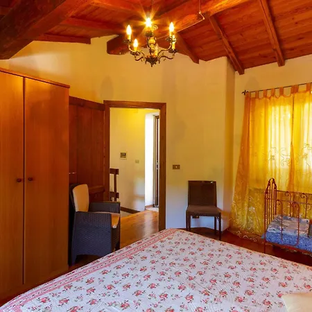 Apartment Lovely Apartment In Casoli Lu With Kitchen *